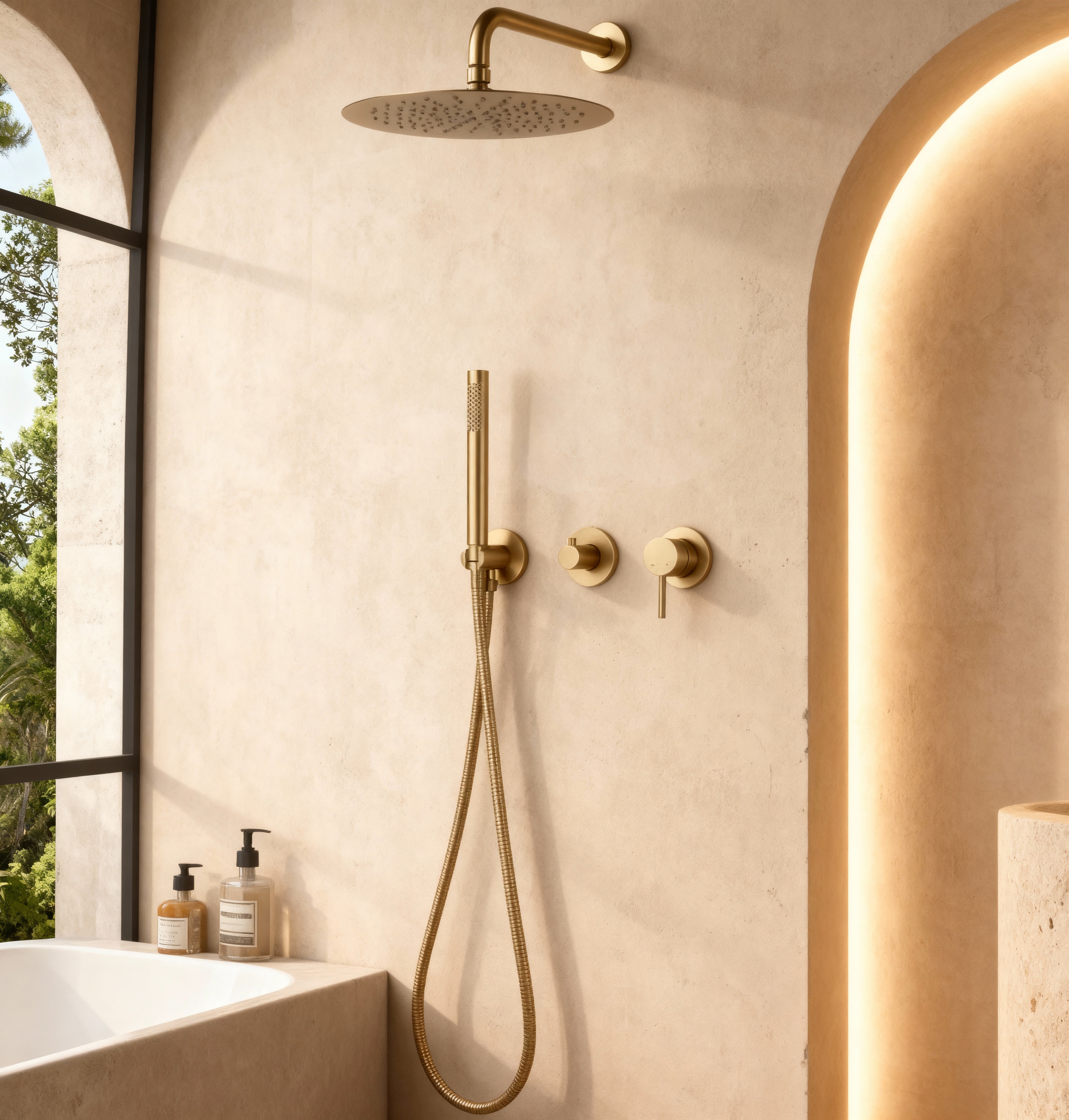 Colonne de douche encastrée or brossé