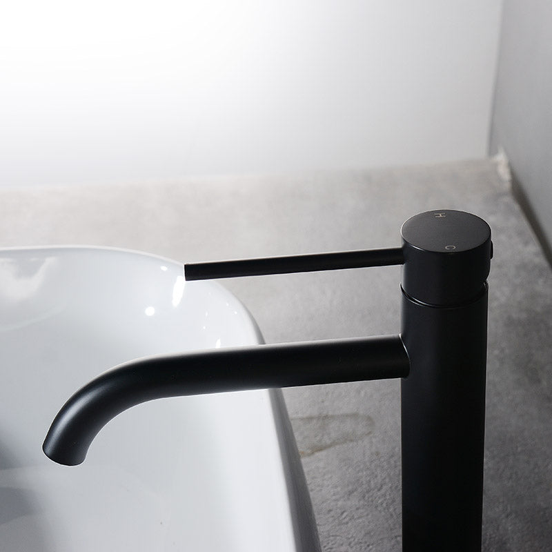 Mitigeur de salle de bain noir mat