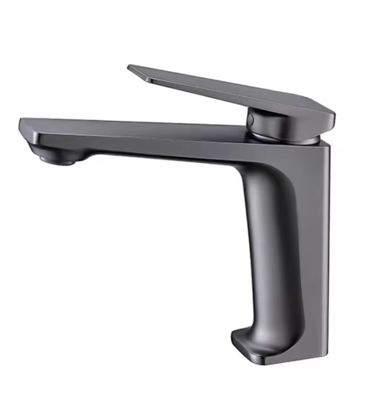 Mitigeur de salle de bain gris brossé