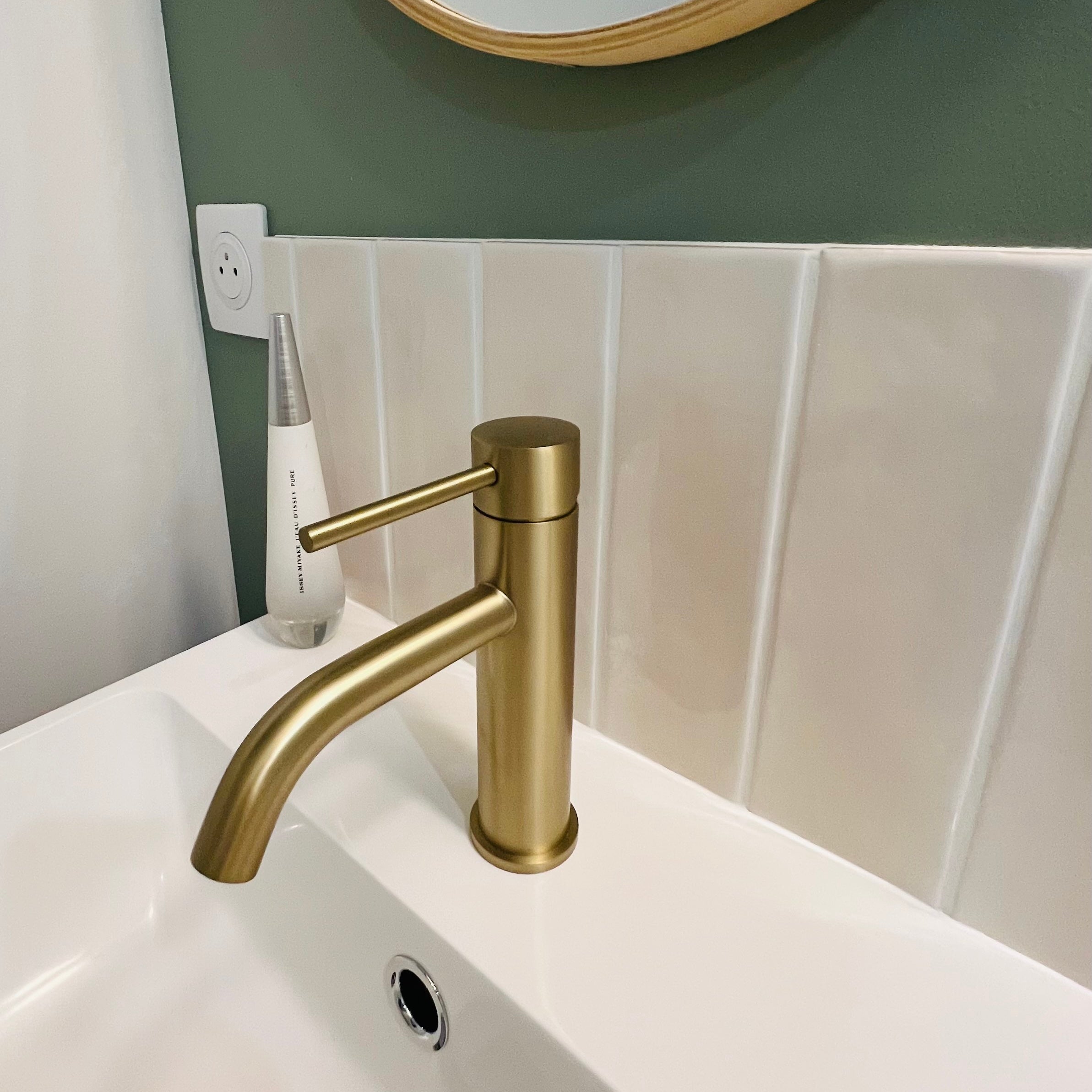 Mitigeur de salle de bain or brossé