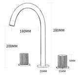 Robinet de salle de bain chromé